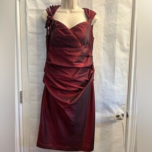 Dress Barn Holiday cocktail metallic burgundy fully lined dress Sz-10.  X9